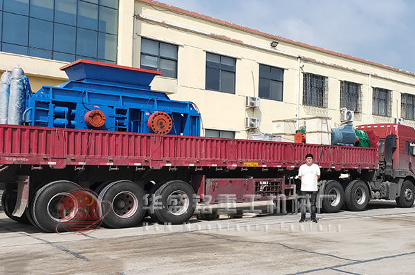 對輥破碎機發貨圖